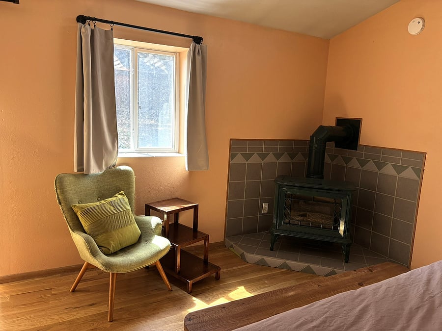 Furnished Finder property 1043913_1 photo 3