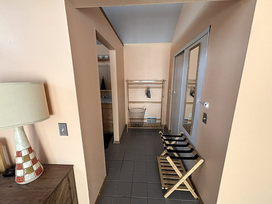 Furnished Finder property 1043913_1 photo 4