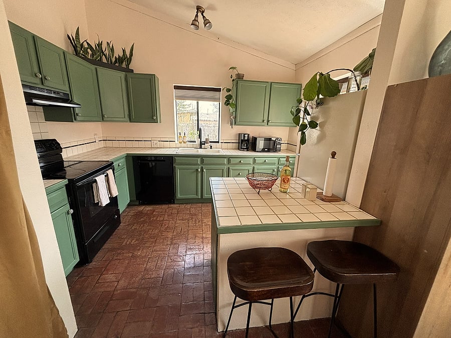 Furnished Finder property 1043913_1 photo 25