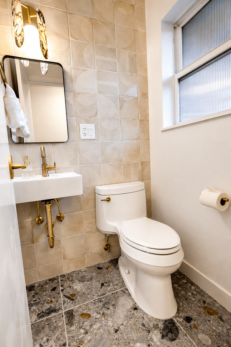 Furnished Finder property 1043917_1 photo 24