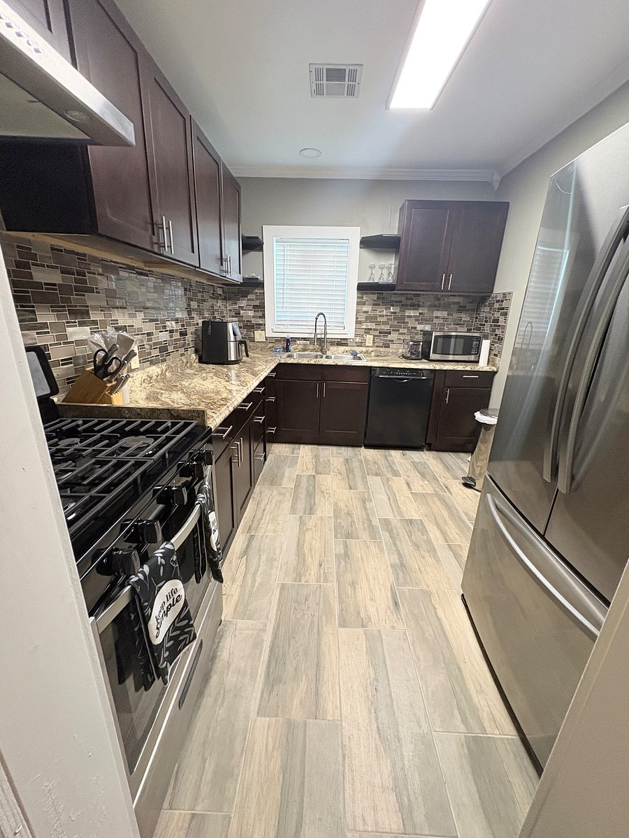 Furnished Finder property 1043924_1 photo 14