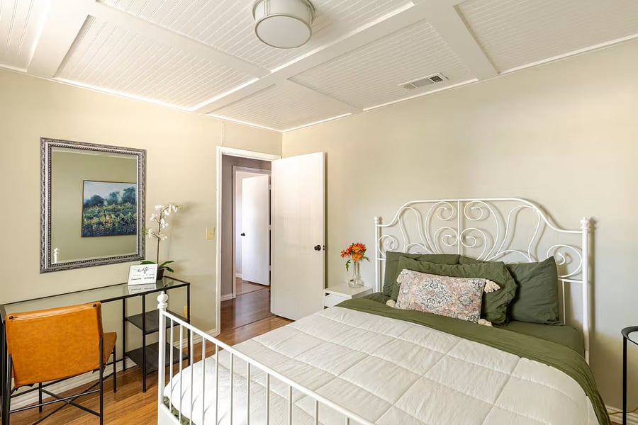 Furnished Finder property 1043937_1 photo 6