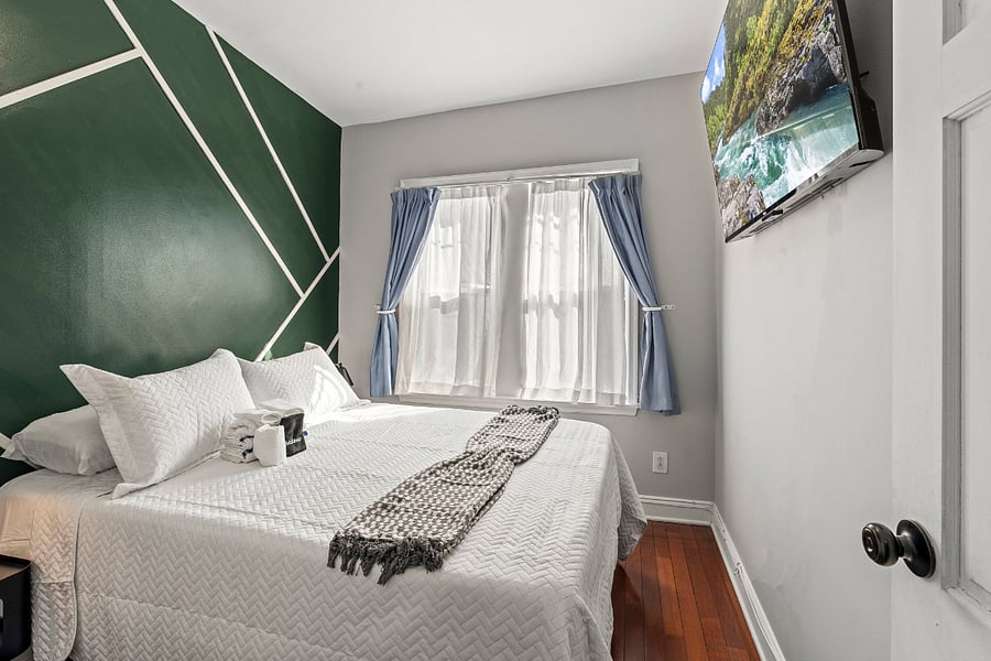 Furnished Finder property 1043939_1 photo 4