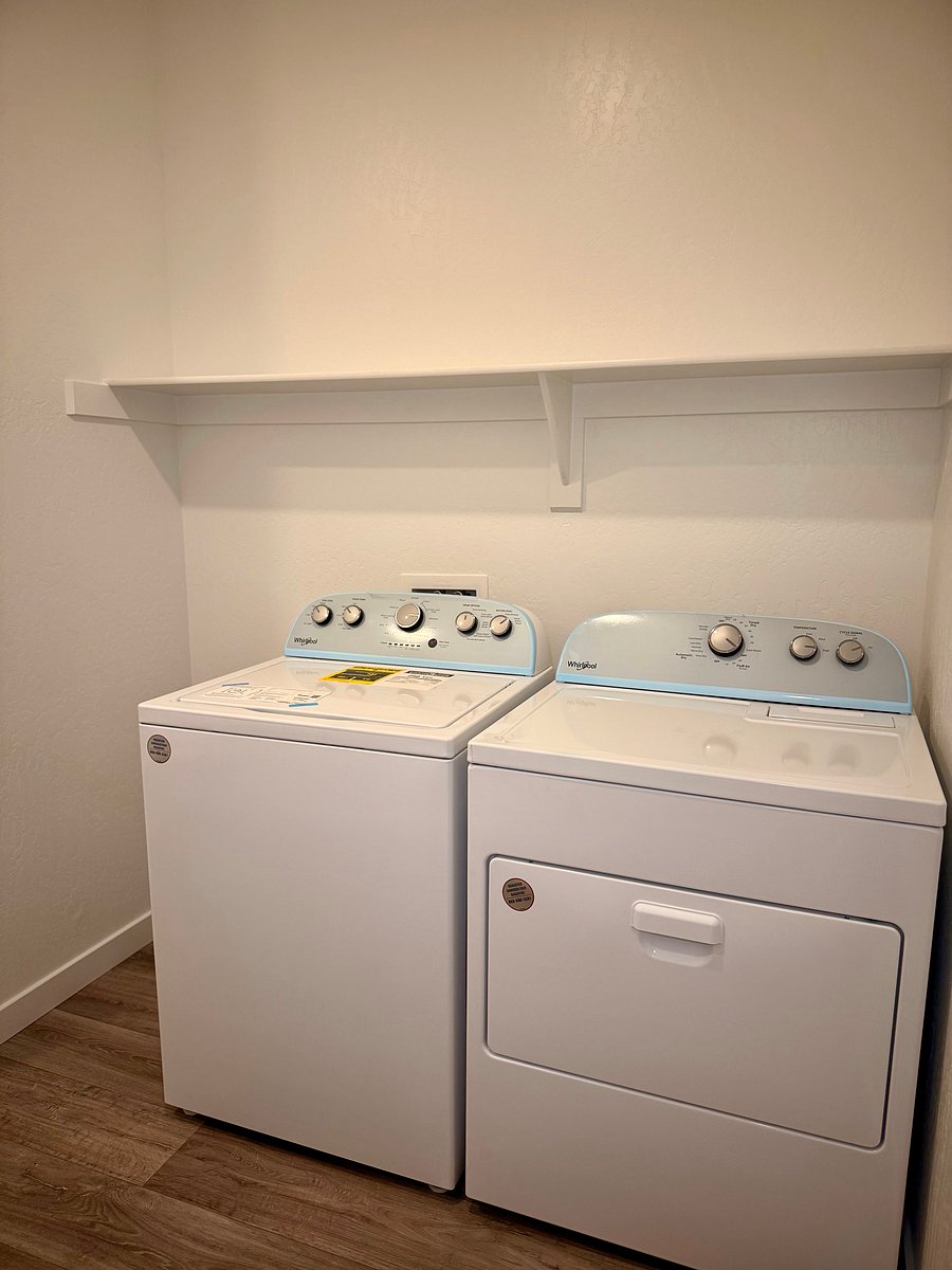 Furnished Finder property 1043941_1 photo 13