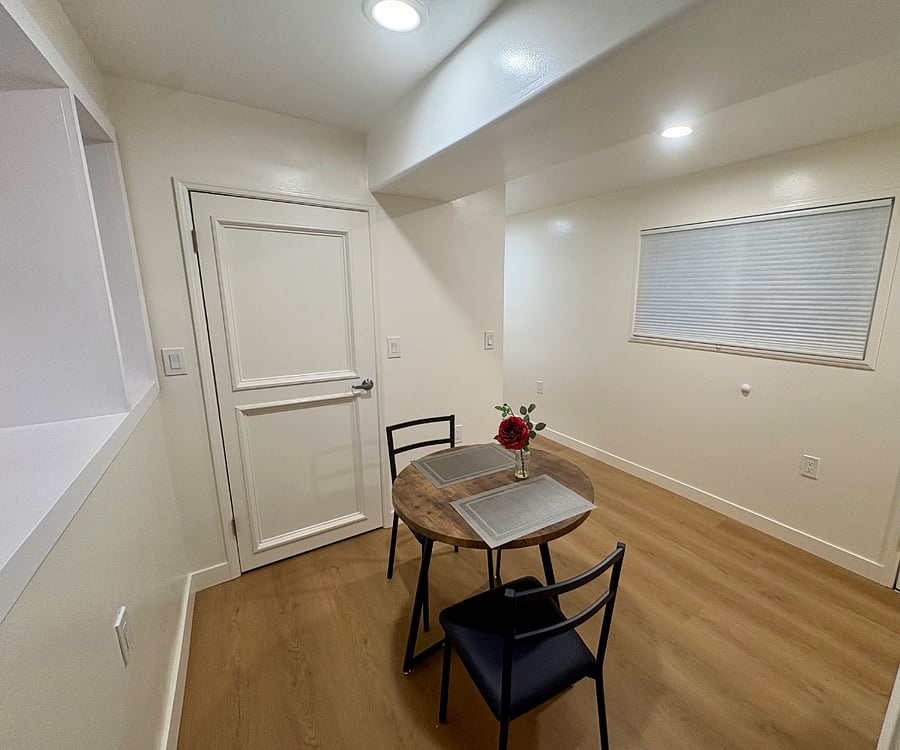 Furnished Finder property 1043949_1 photo 3