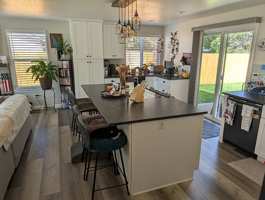 Furnished Finder property 1043950_1 photo 4
