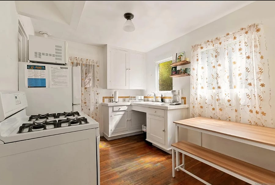 Furnished Finder property 1043959_1 photo 4