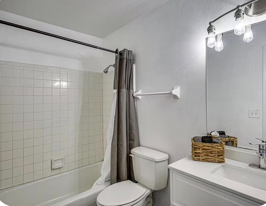 Furnished Finder property 1043961_1 photo 12