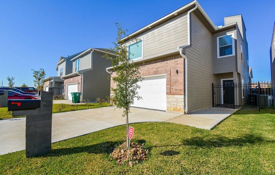 Furnished Finder property 1044000_1 photo 4