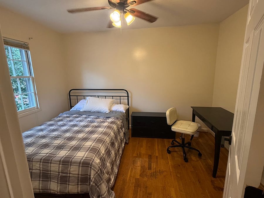 Furnished Finder property 1044001_1 photo 12