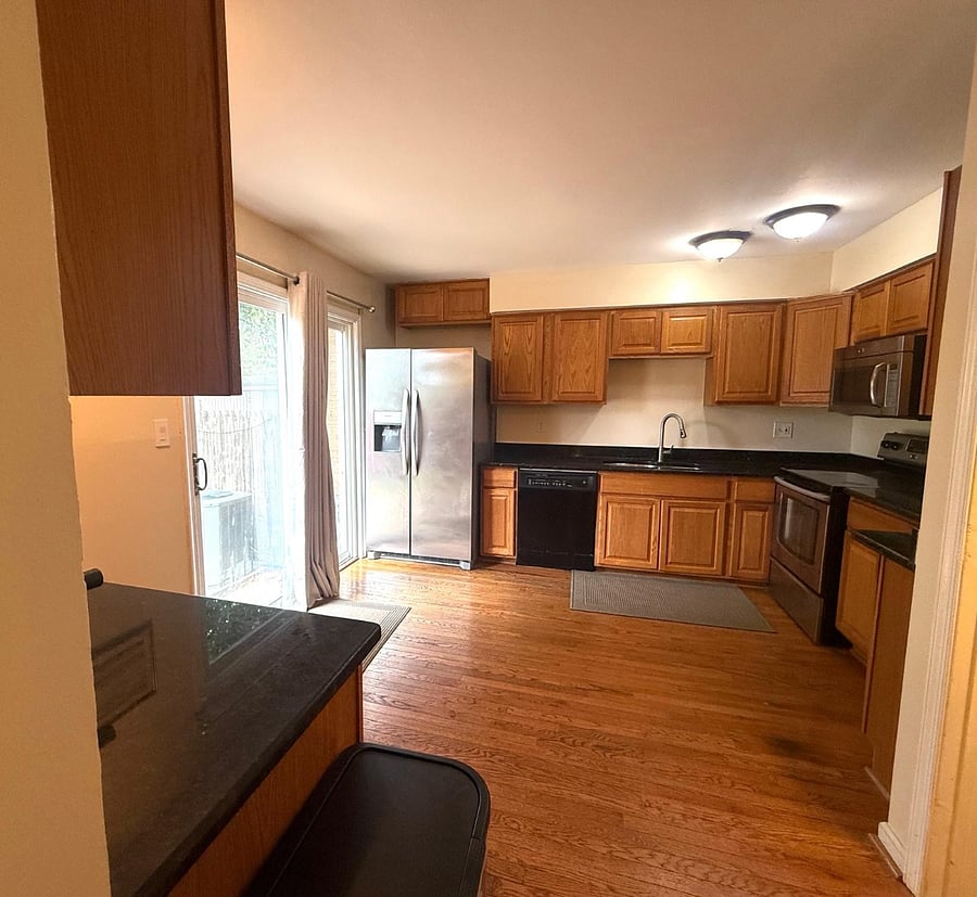 Furnished Finder property 1044001_1 photo 7