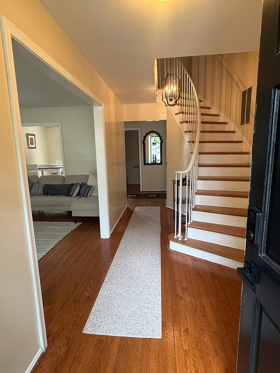 Furnished Finder property 1044001_1 photo 3