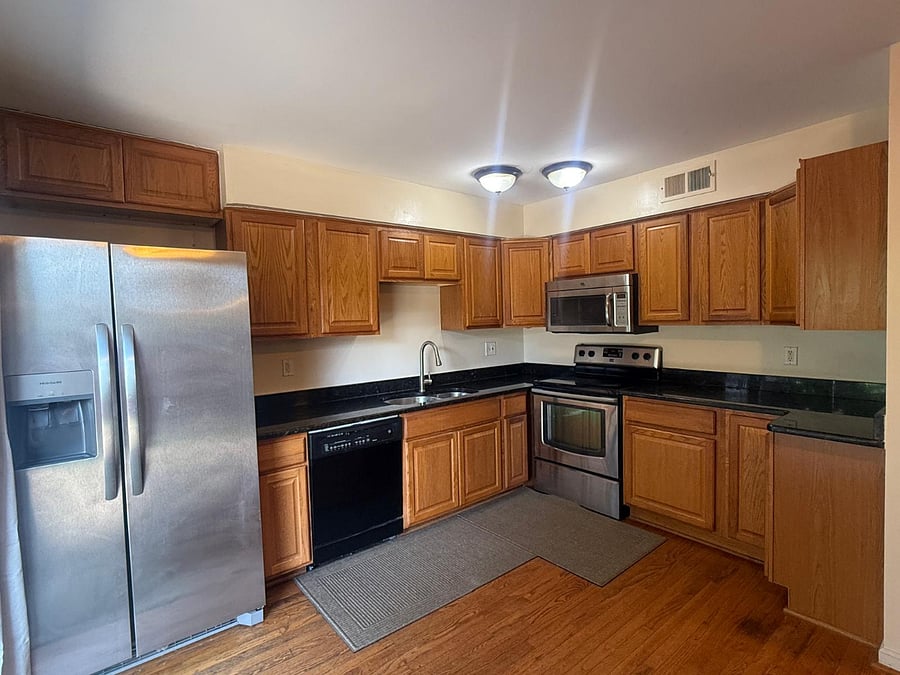 Furnished Finder property 1044001_1 photo 8