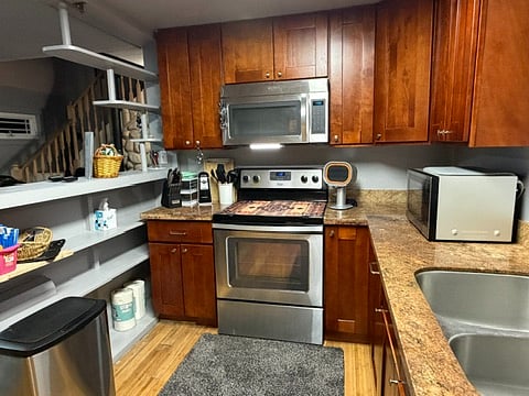 Furnished Finder property 1044006_1 photo 7