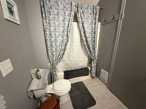Furnished Finder property 1044006_1 photo 24