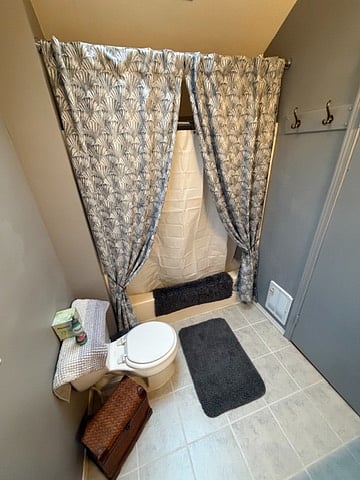 Furnished Finder property 1044006_1 photo 25
