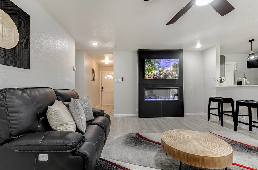 Furnished Finder property 1044012_1 photo 22