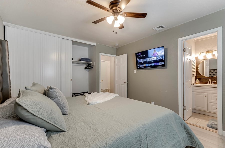 Furnished Finder property 1044012_1 photo 13