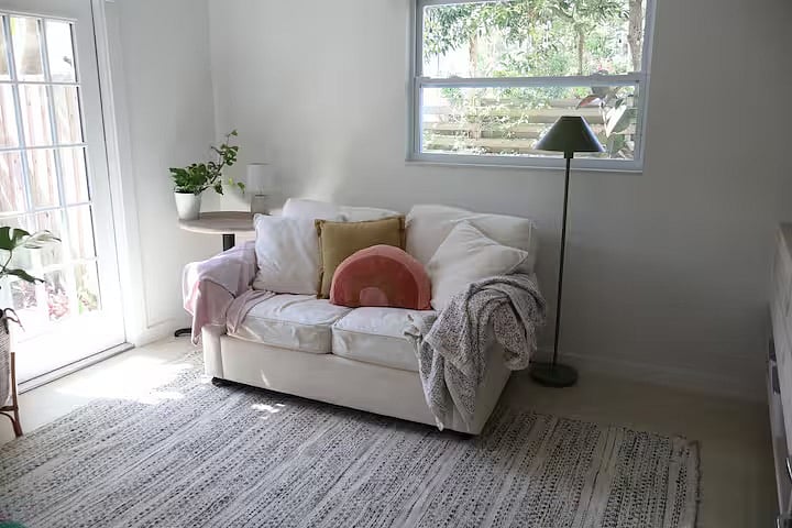 Furnished Finder property 1044039_1 photo 3