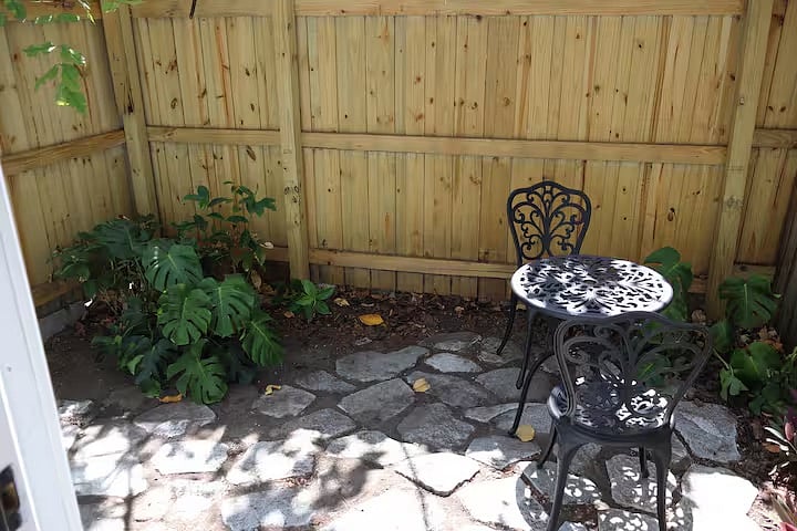 Furnished Finder property 1044039_1 photo 7