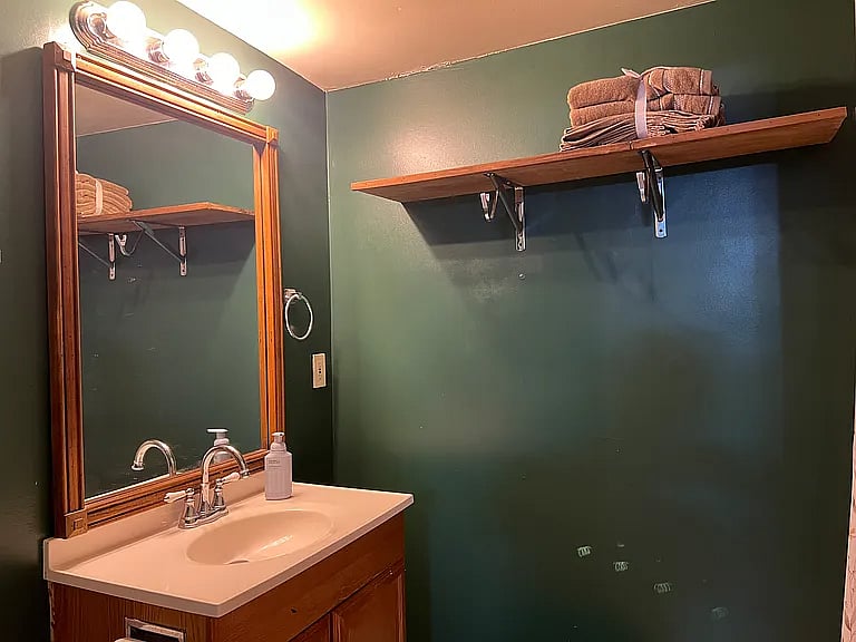 Furnished Finder property 1044061_1 photo 9