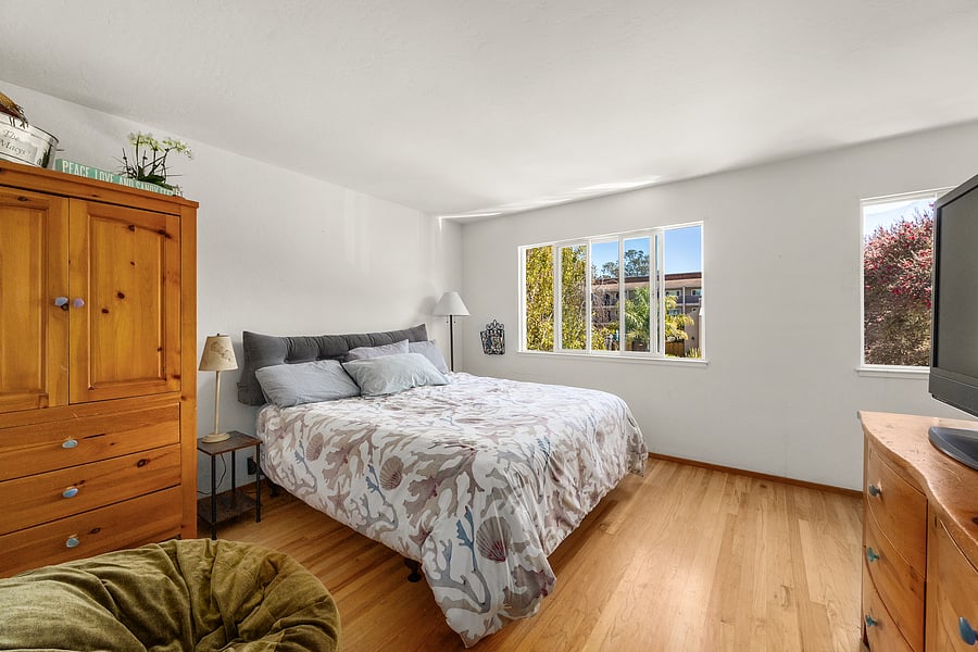 Furnished Finder property 1044068_1 photo 14