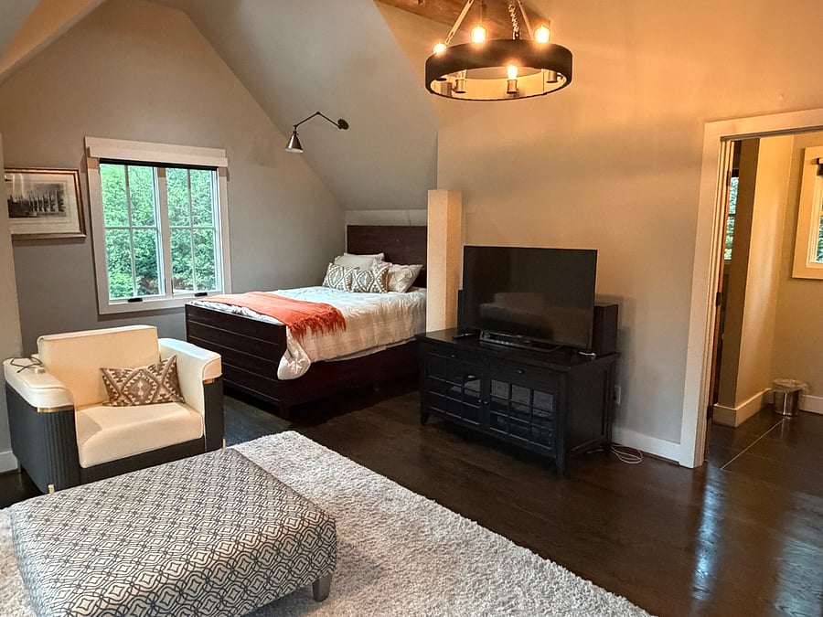 Furnished Finder property 1044097_1 photo 9