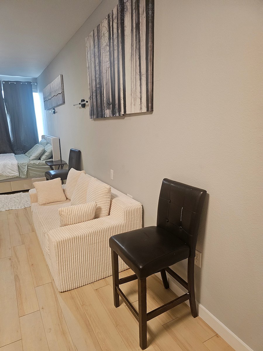 Furnished Finder property 1044104_1 photo 10