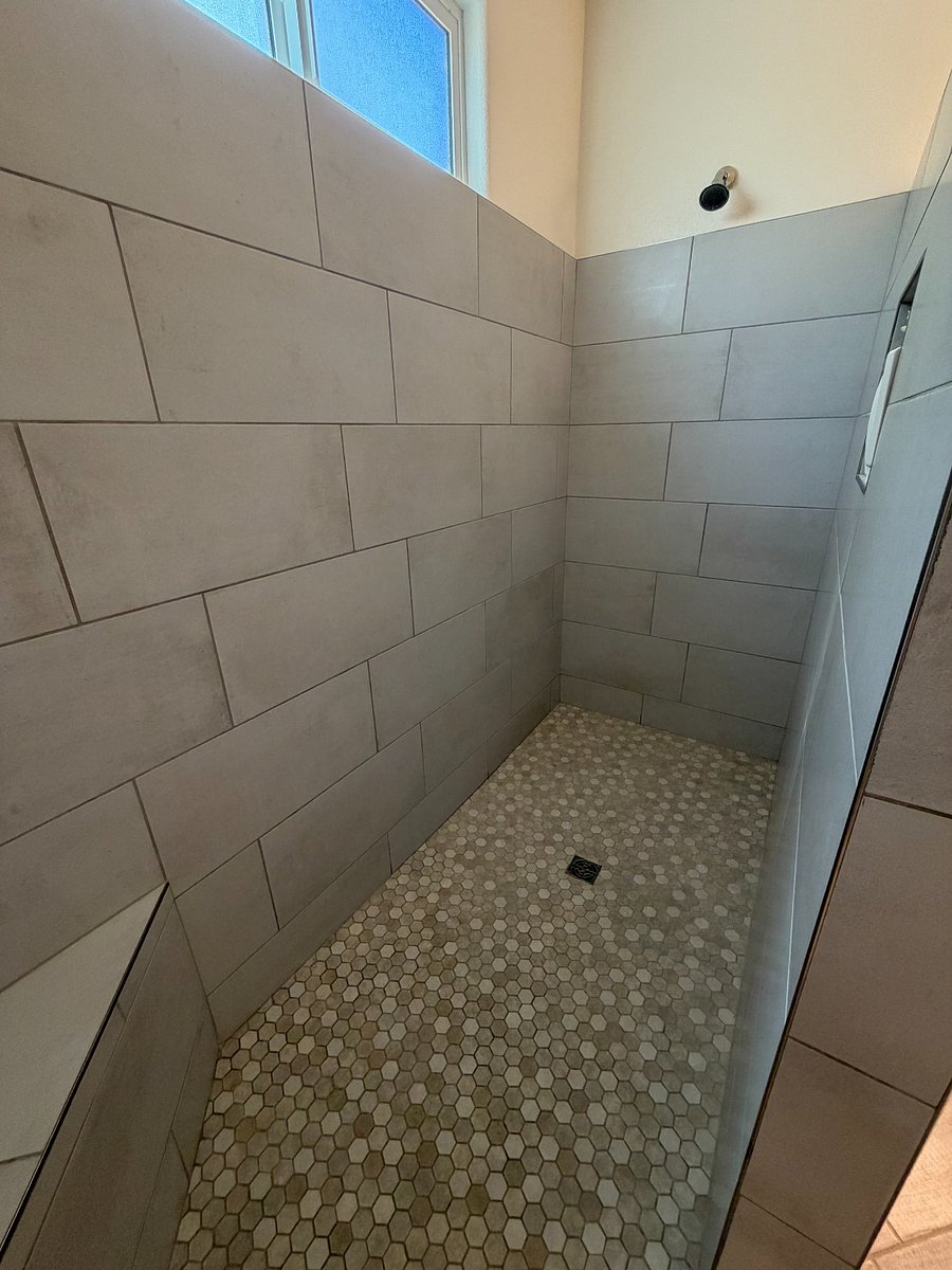 Furnished Finder property 1044127_1 photo 32