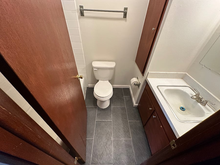 Furnished Finder property 1044128_1 photo 8