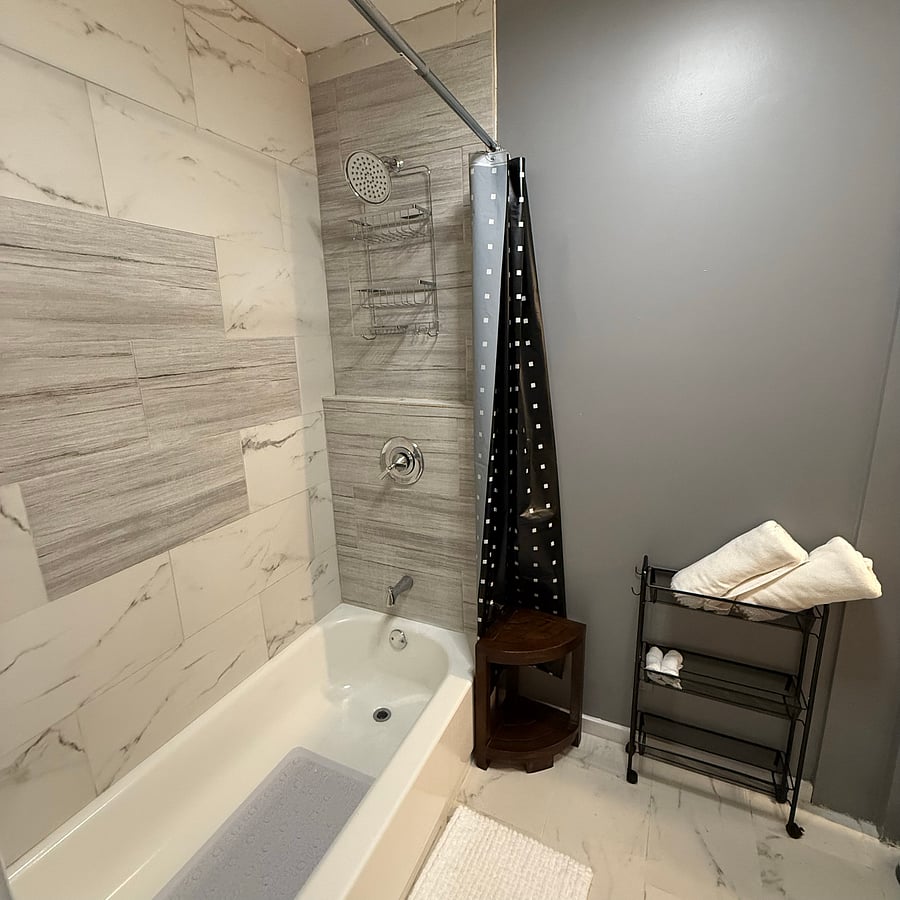 Furnished Finder property 1044135_1 photo 14