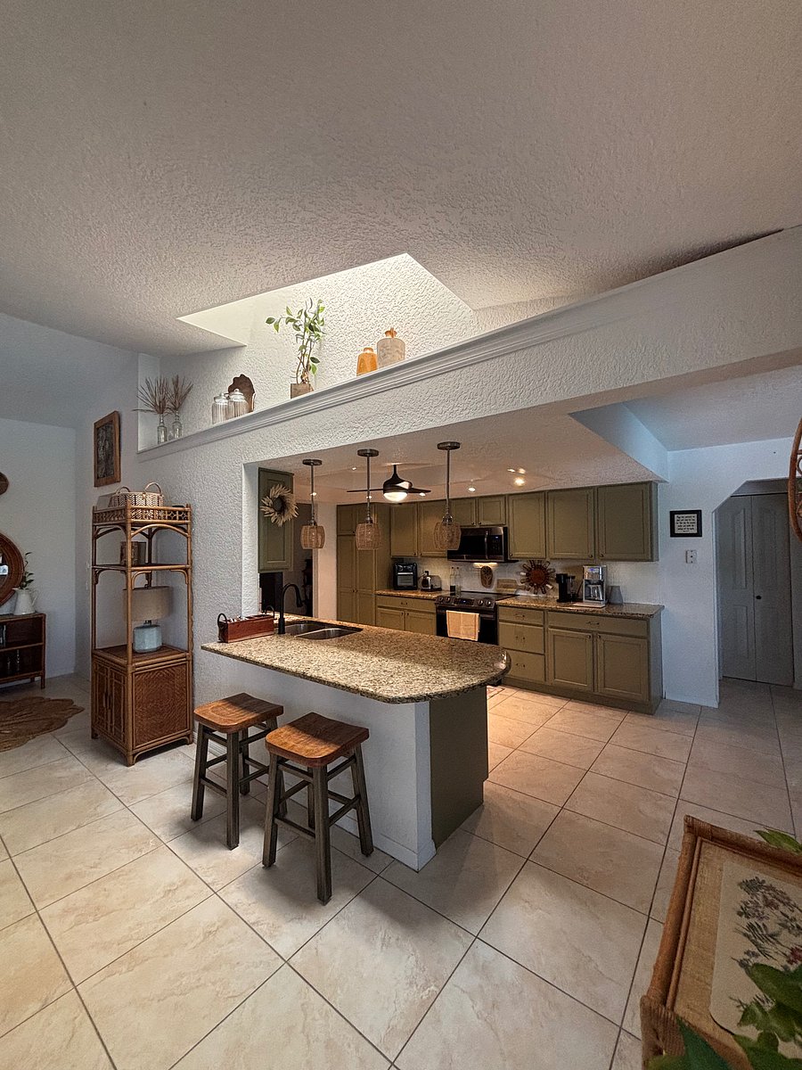 Furnished Finder property 1044156_1 photo 4