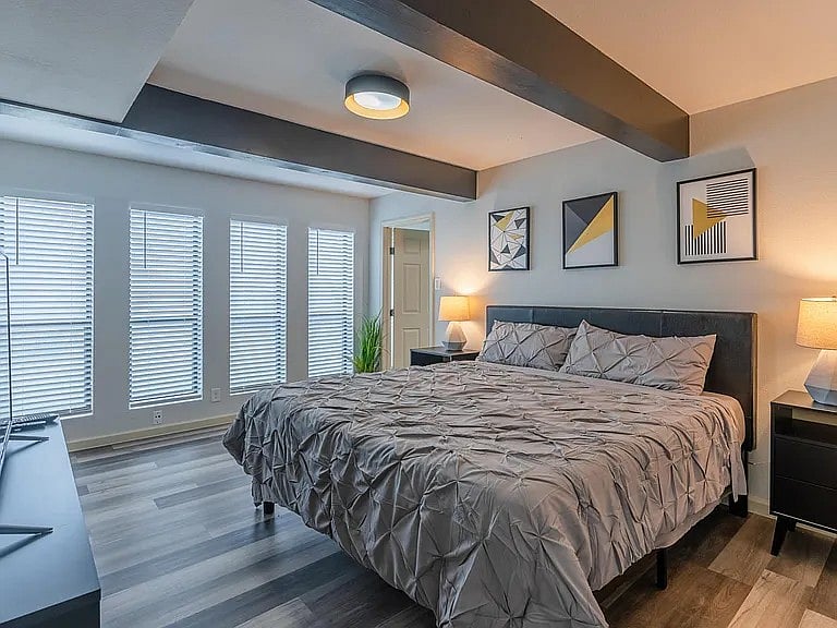 Furnished Finder property 1044158_1 photo 35