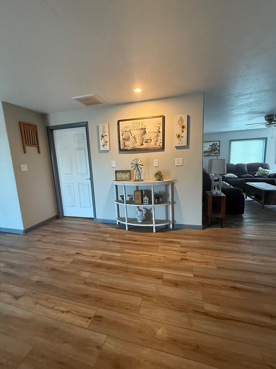 Furnished Finder property 1044167_1 photo 3