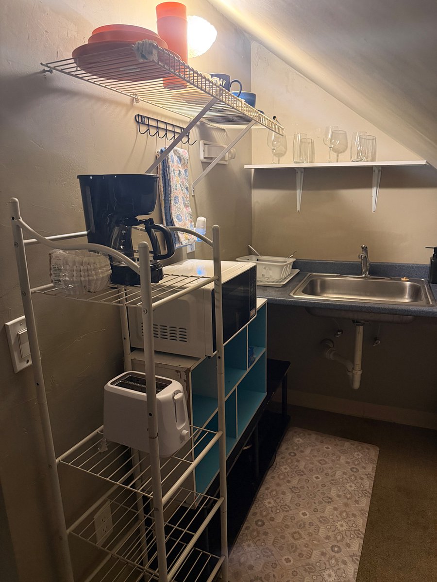 Furnished Finder property 1044188_1 photo 9