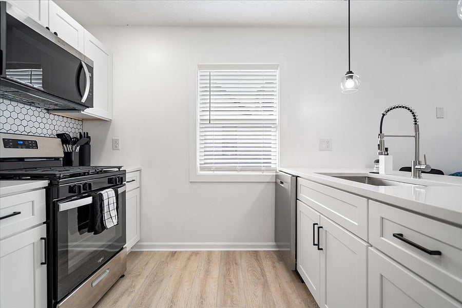 Furnished Finder property 1044193_1 photo 14