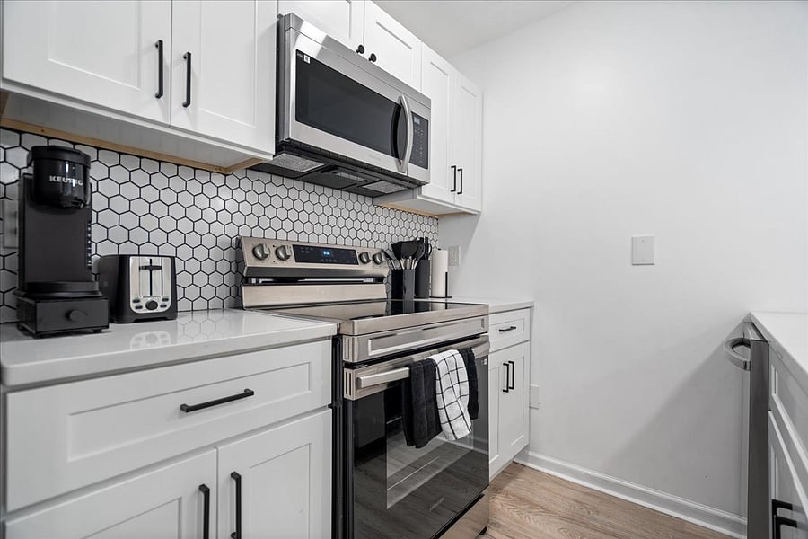 Furnished Finder property 1044193_1 photo 24