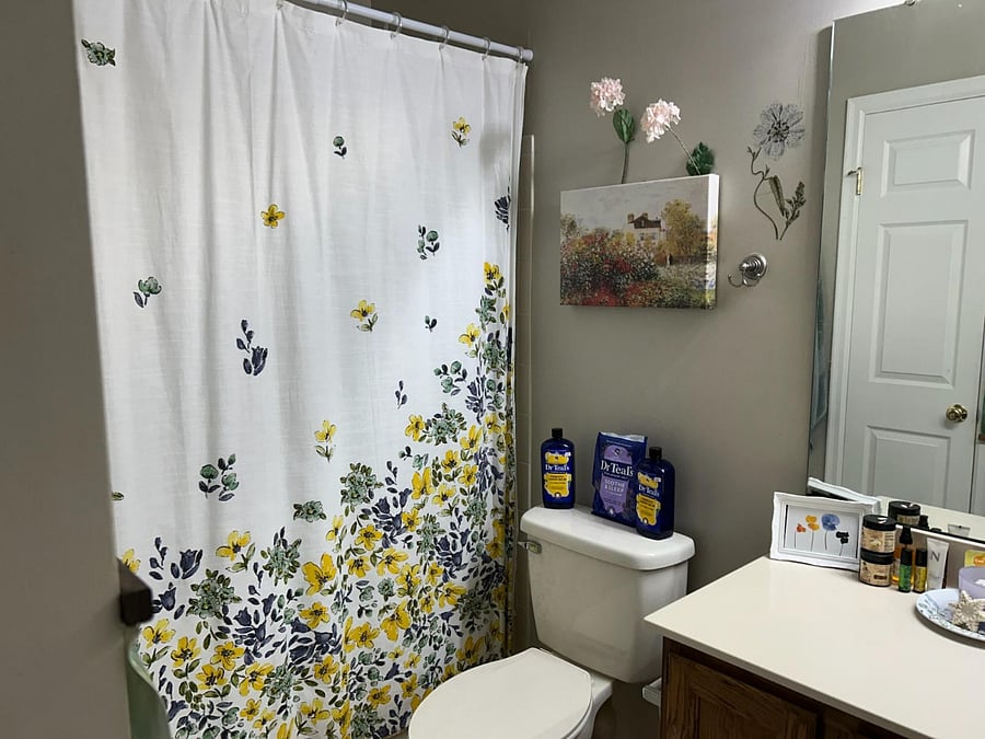 Furnished Finder property 1044194_1 photo 8