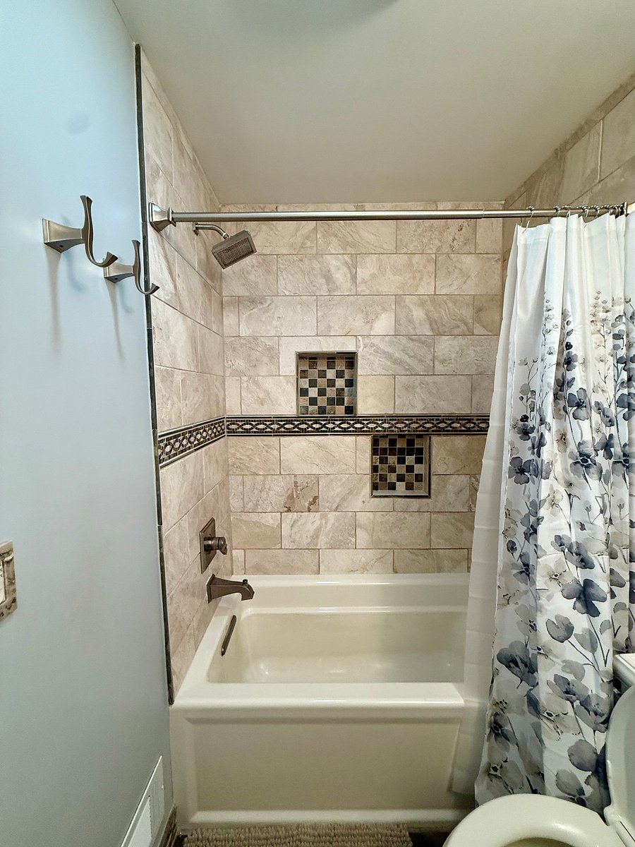 Furnished Finder property 1044199_1 photo 10