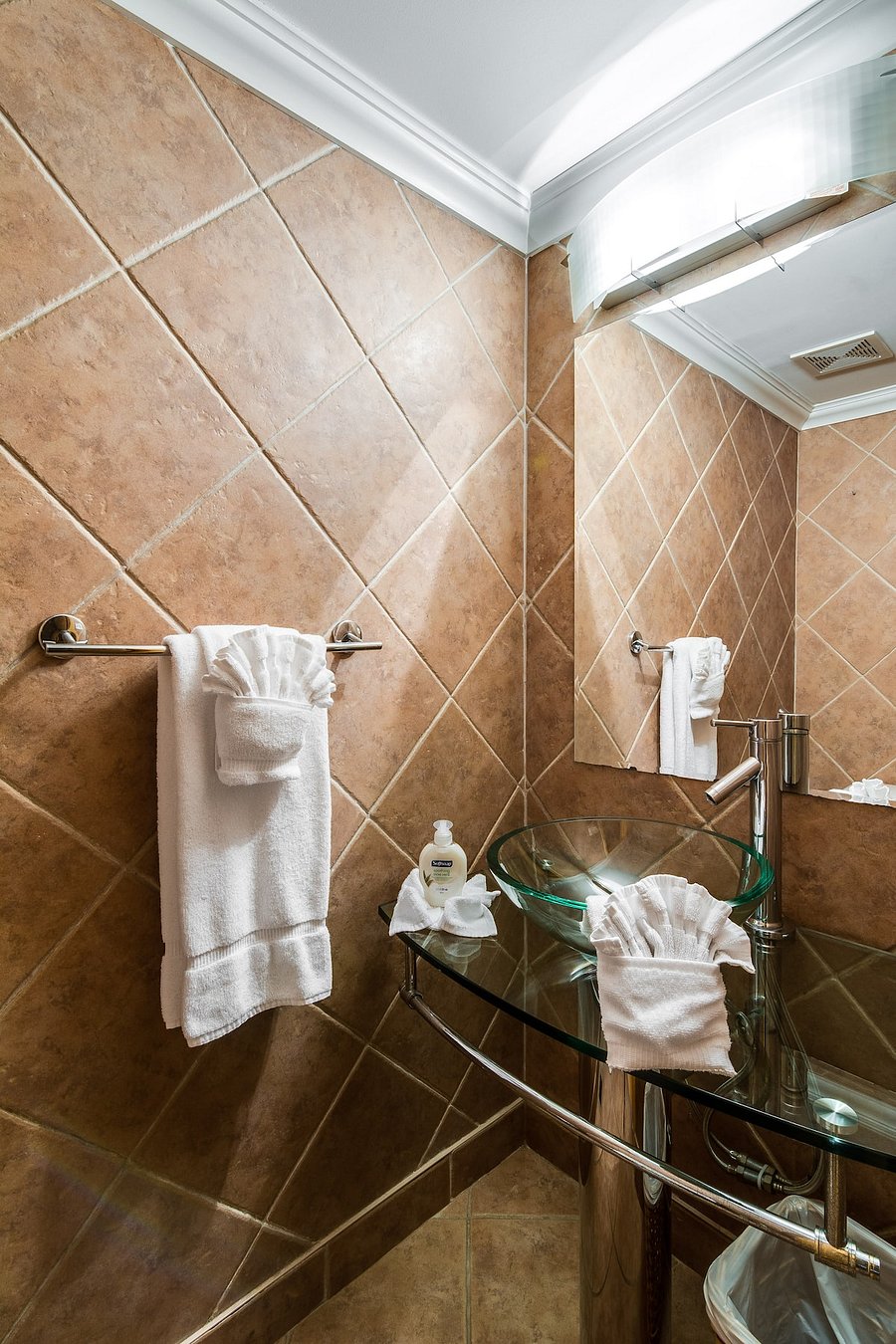 Furnished Finder property 1044200_1 photo 10
