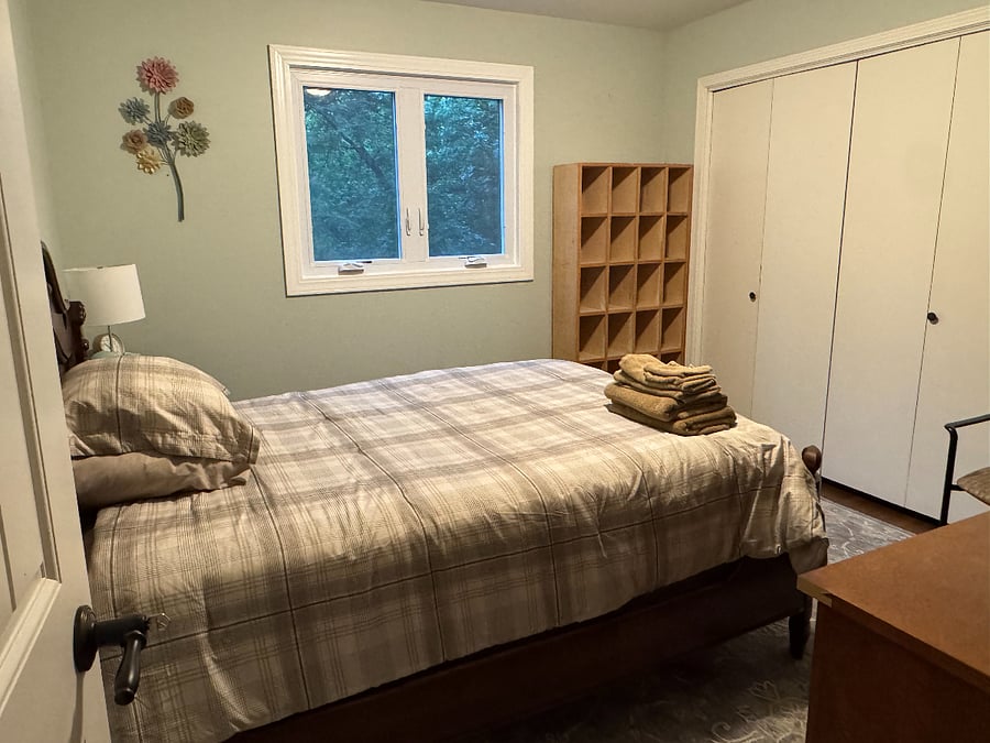 Bedroom #3  (11x12)