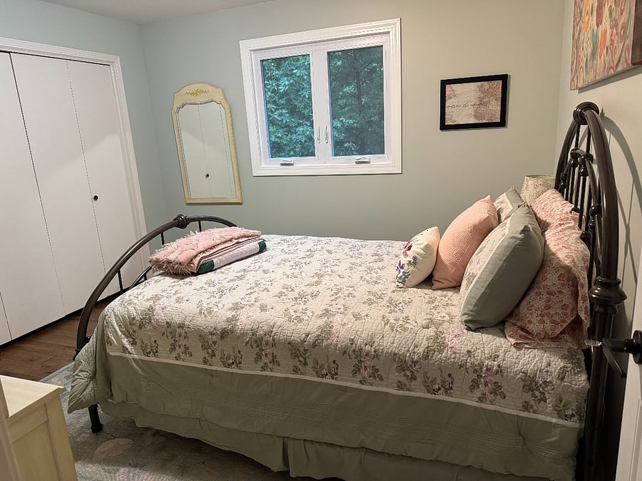 Bedroom 2  (12x14)