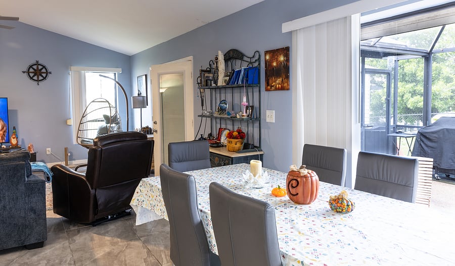 Furnished Finder property 1044227_1 photo 21