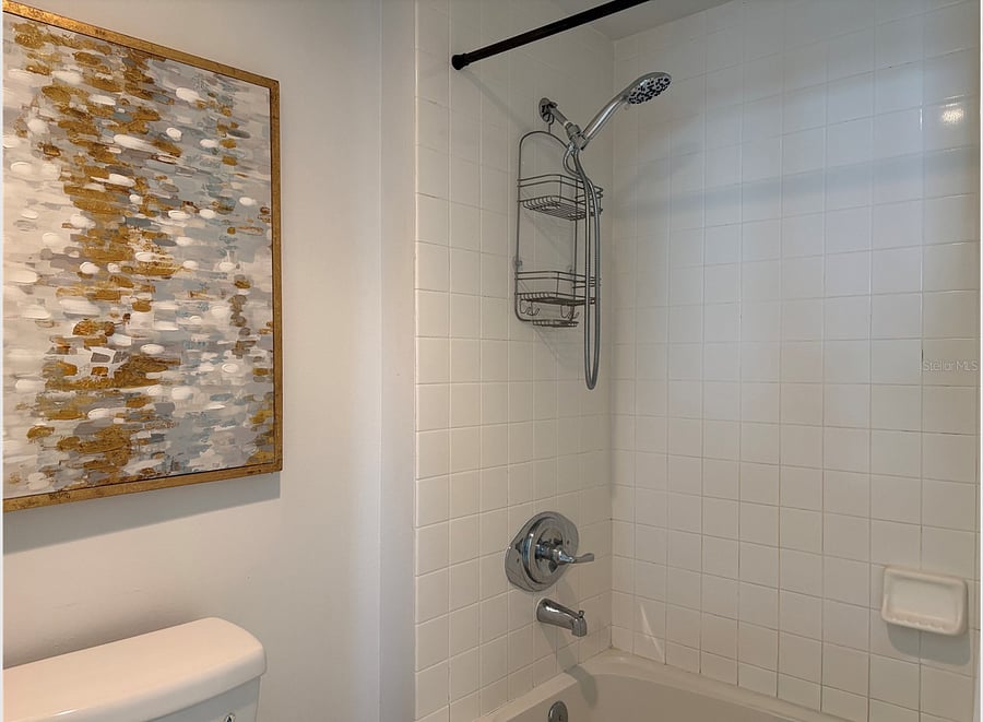 Furnished Finder property 1044234_1 photo 10