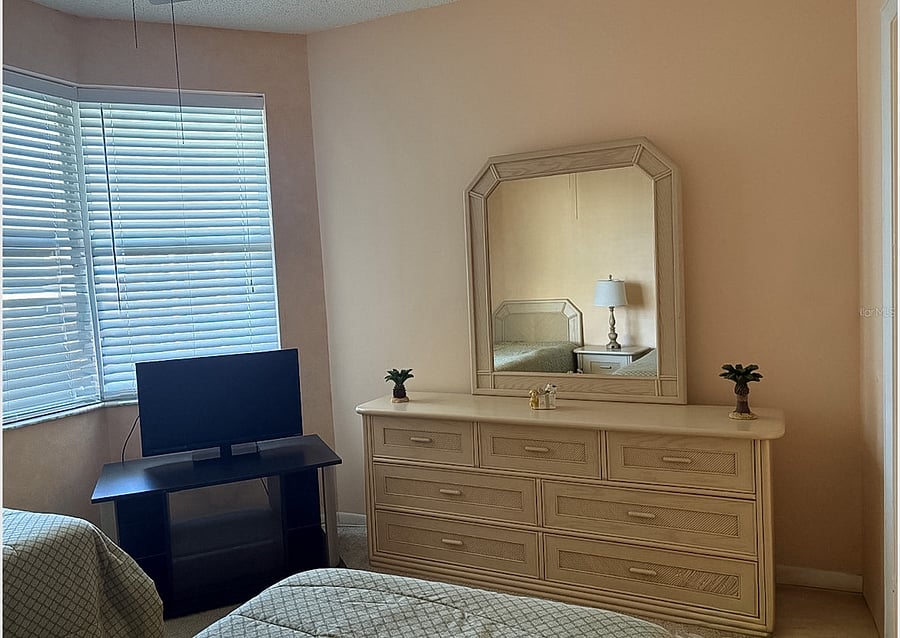 Furnished Finder property 1044234_1 photo 12