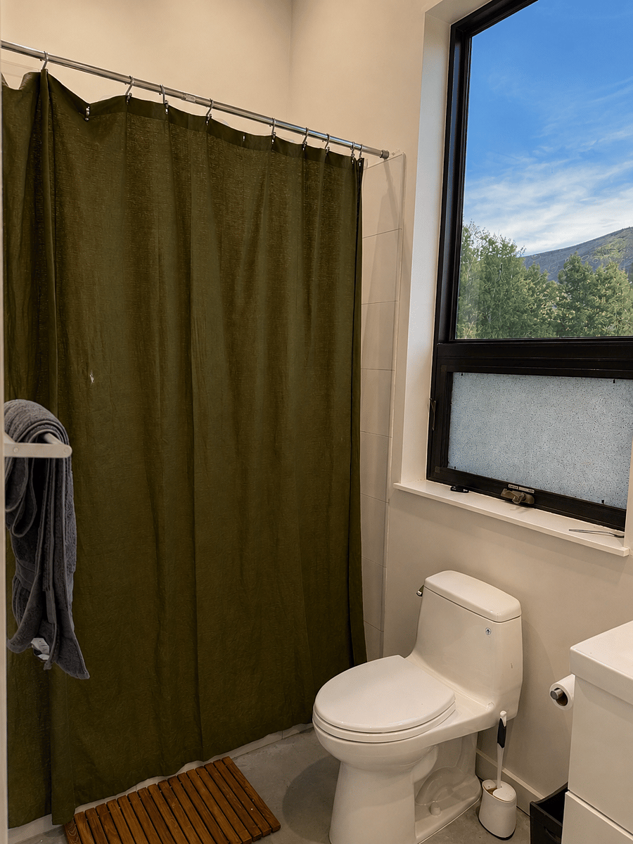 Furnished Finder property 1044237_1 photo 15