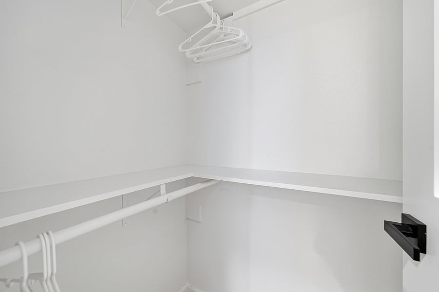 Furnished Finder property 1044243_1 photo 32