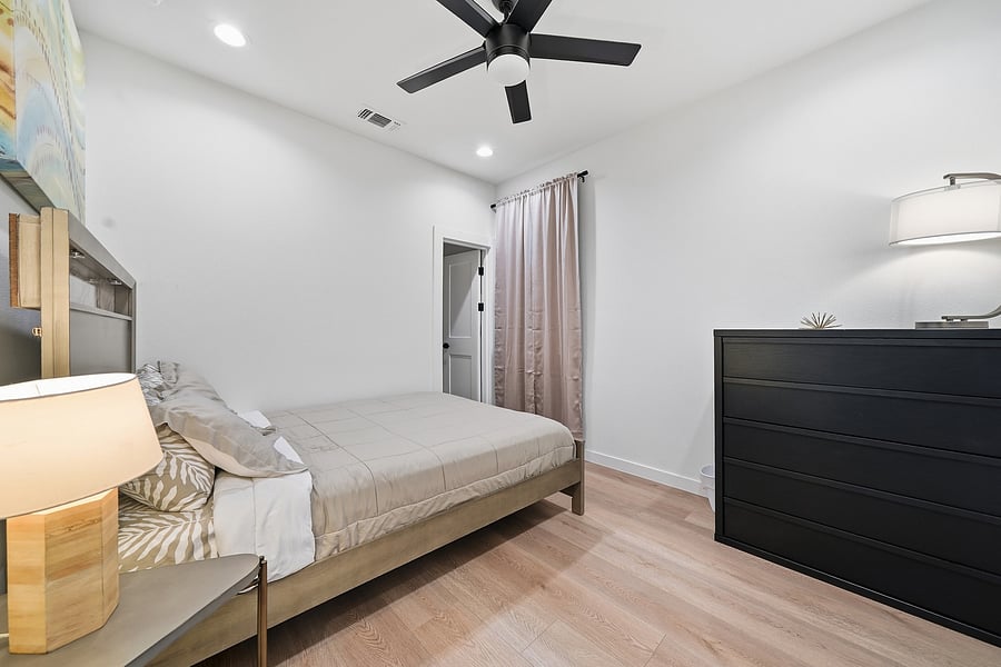 Furnished Finder property 1044243_1 photo 24