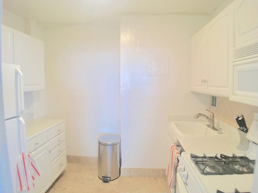 Furnished Finder property 1044250_1 photo 8