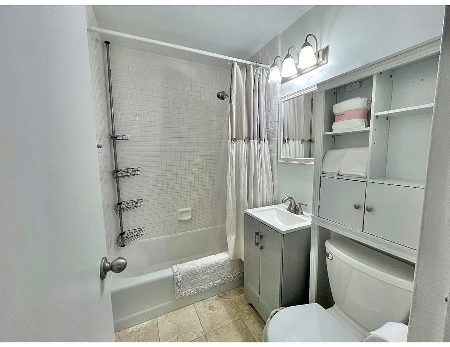 Furnished Finder property 1044250_1 photo 10